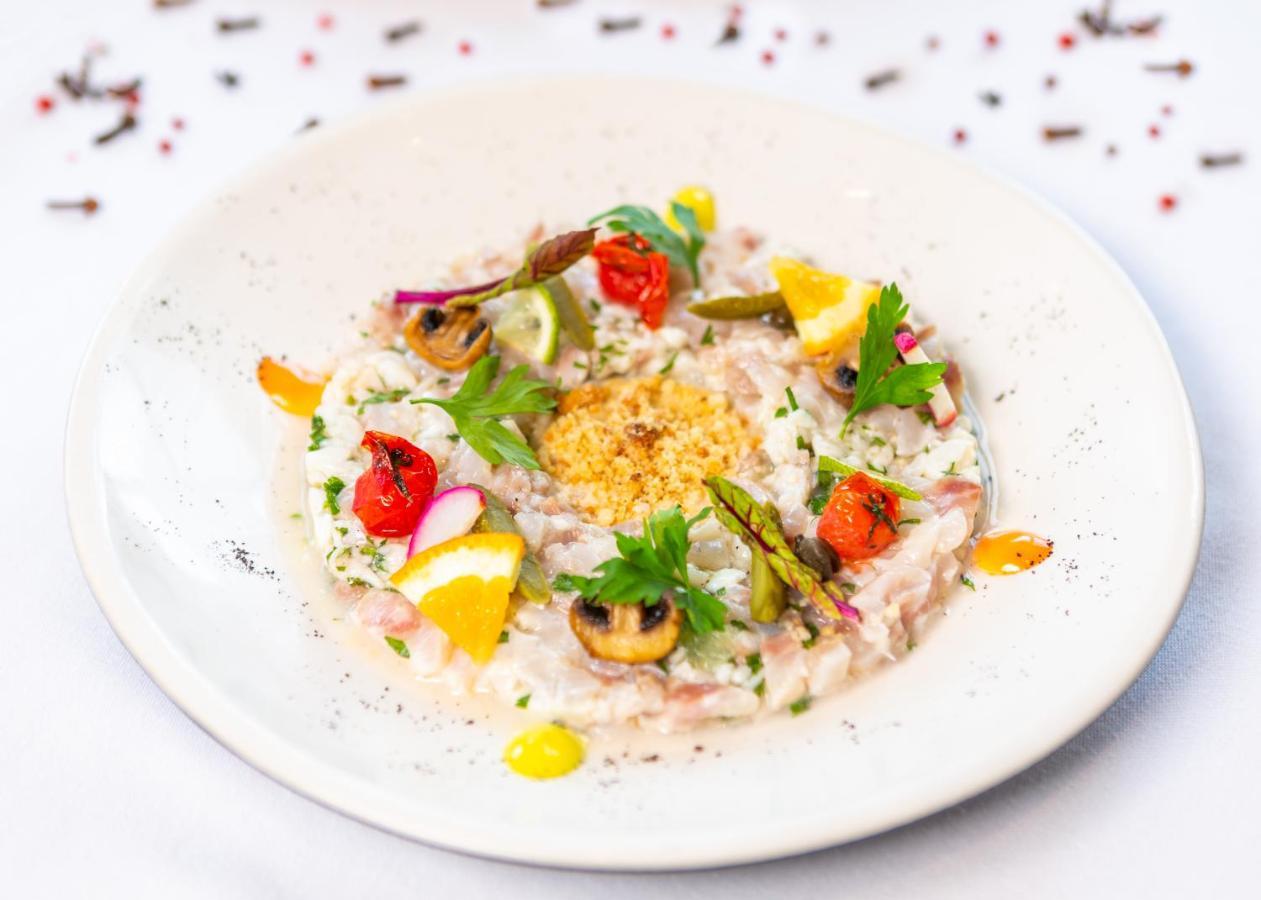 The Residence Tunis Гамарт Екстериор снимка Ceviche