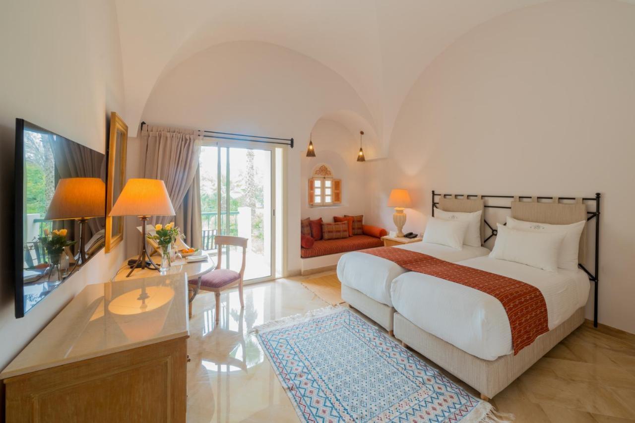 The Residence Tunis Гамарт Екстериор снимка Deluxe room